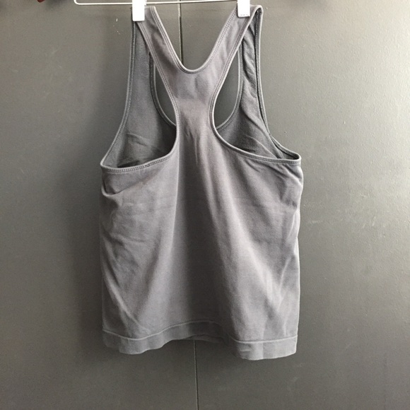 5 Champion Workout Tops - Picture 6 of 16